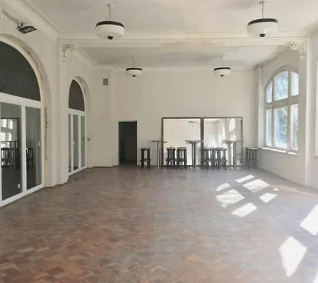 Lindenhof Гостевой дом 3*