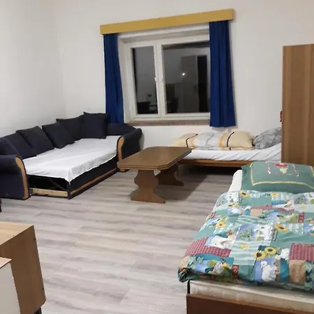 Lindenhof Гостевой дом Waldheim