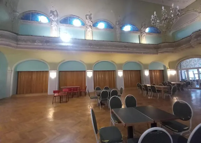 ゲストハウス Lindenhof Waldheim